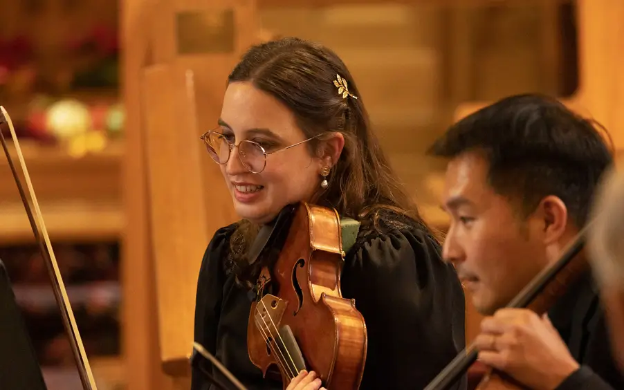 Gould String Quartet playing with Sora Sato-Mound as a soloist