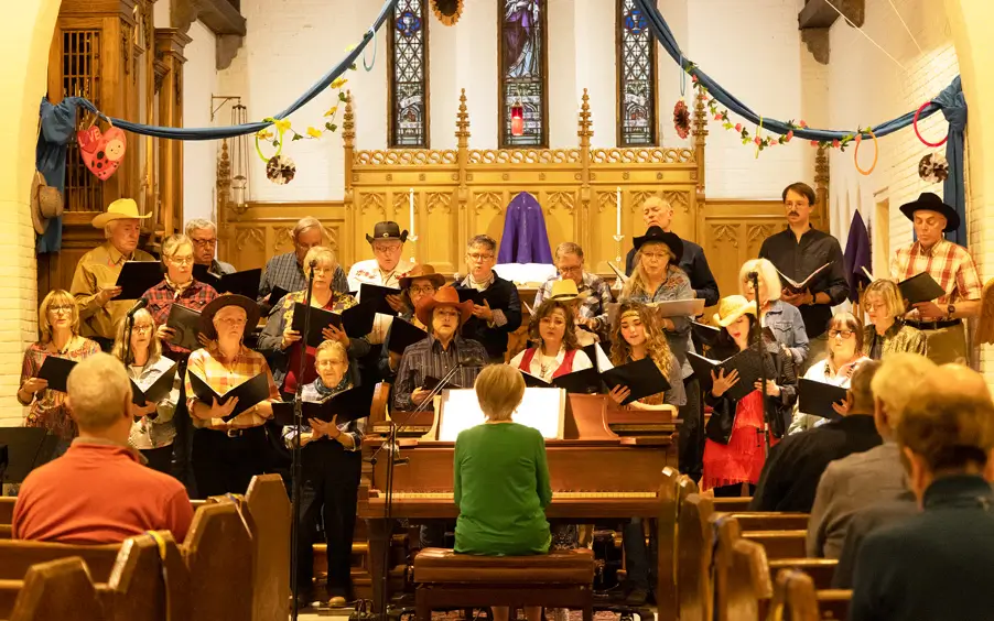 Millpond Choir singing at the Anglican Church